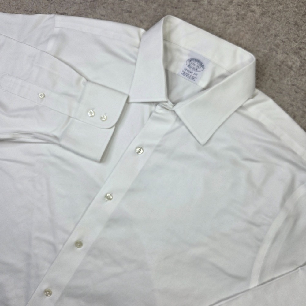 Brooks Brothers Regent Fit Dress Shirt Mens 17.5 - 35 White Solid Long Sleeve